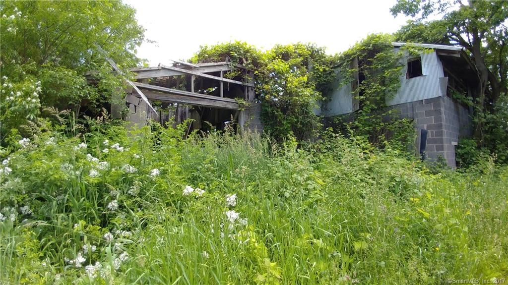 20 Oliver Rd, Enfield, CT 06082